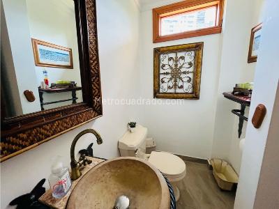 Casa de 4 alcobas en venta en Sabaneta, Medellín, 1530 m² · foto 9 de 20