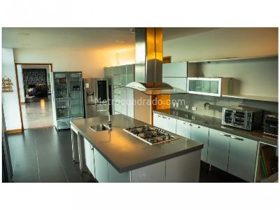 Casa de 5 alcobas en venta en Las Palmas, Envigado · foto 5 de 17