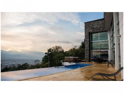 Casa de 5 alcobas en venta en Las Palmas, Envigado · foto 16 de 17