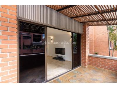 Casa de 3 alcobas en venta en Alejandria, Medellín, 269 m² · foto 2 de 20