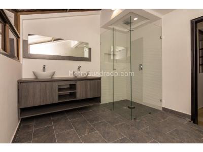 Casa de 3 alcobas en venta en Alejandria, Medellín, 269 m² · foto 9 de 20