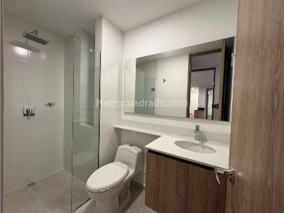 Apartamento de 2 alcobas en venta en Belen, Medellín, 84 m² · foto 4 de 18