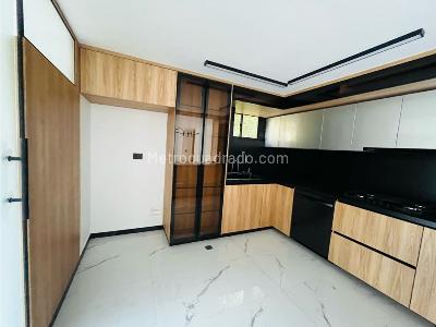 Apartamento de 4 alcobas en venta en El Poblado, Medellín, 165 m² · foto 3 de 20