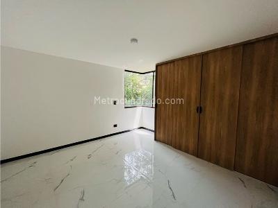 Apartamento de 4 alcobas en venta en El Poblado, Medellín, 165 m² · foto 9 de 20