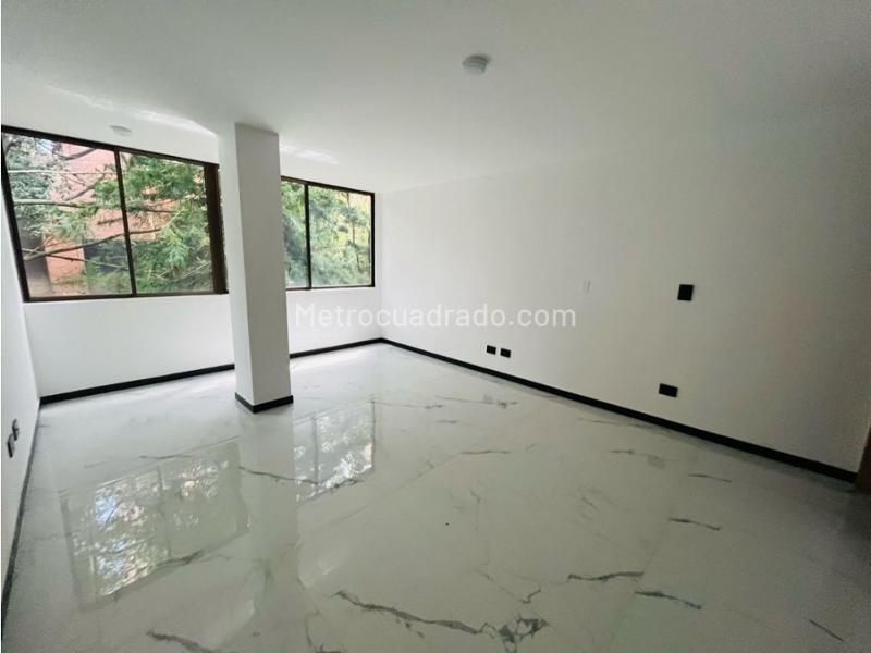 Apartamento Amplio de 4 Alcobas en Altos de La Concha - 5