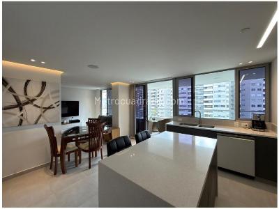 Apartamento de 3 alcobas en venta en Envigado, Medellín, 192 m² · foto 4 de 16