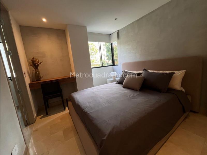 Apartamento de Lujo de 3 Alcobas con Vista Panorámica en El Poblado - 9