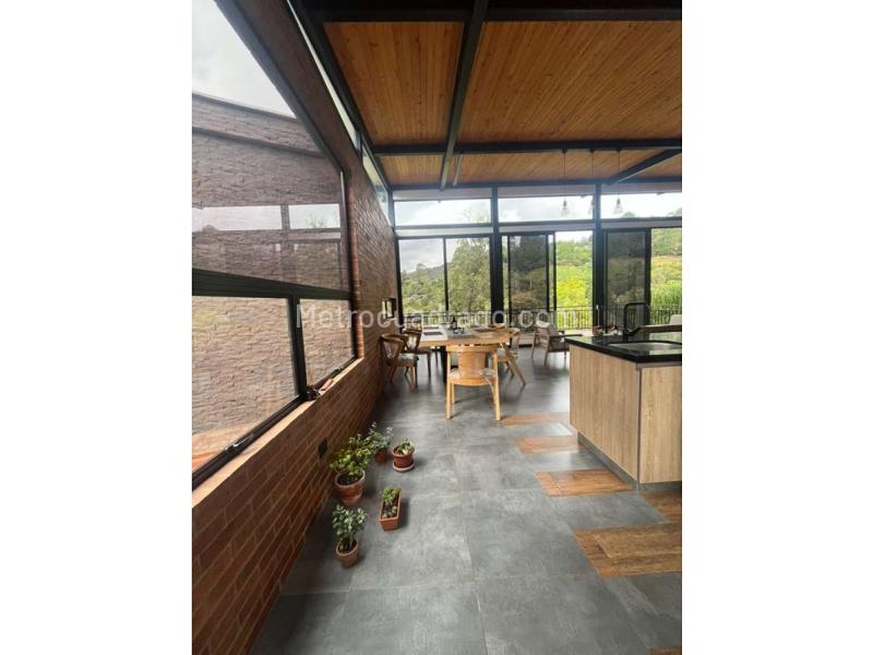 4BR House in El Retiro (10500 m²) - 3