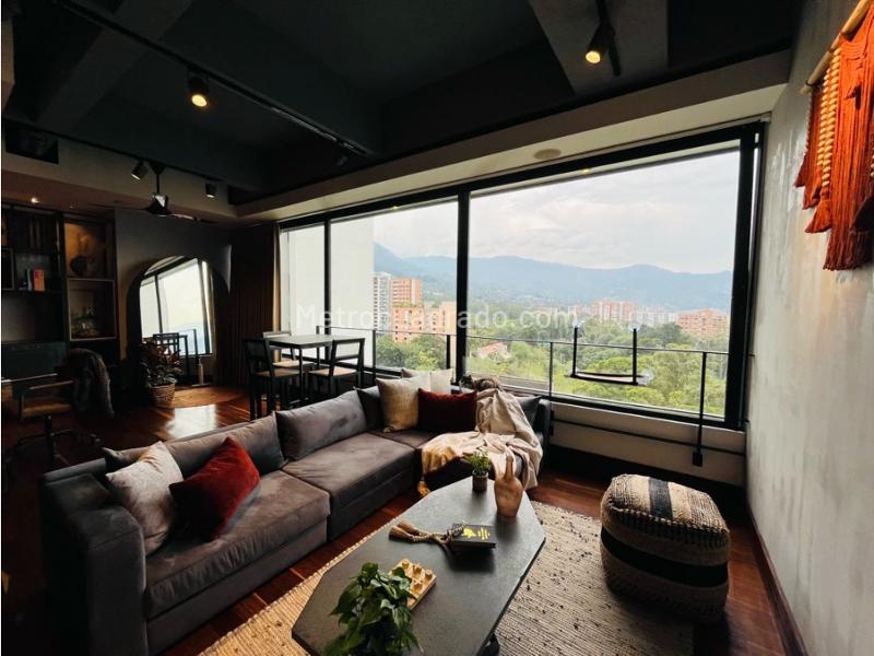 Apartamento Estiloso de 1 Alcoba en Arriendo en Poblado San Lucas - 2