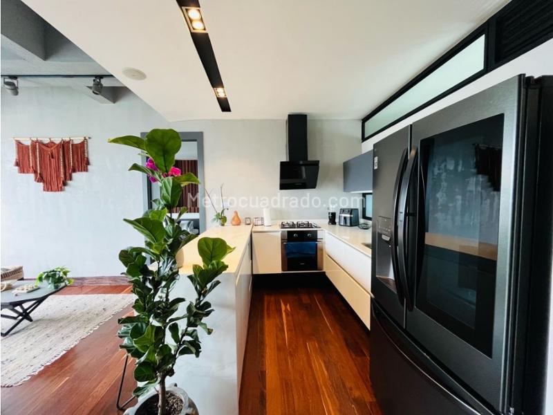 Apartamento Estiloso de 1 Alcoba en Arriendo en Poblado San Lucas - 4