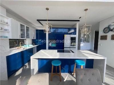 Casa de 4 alcobas en venta en Alto De Las Palmas, Envigado, 2000 m² · foto 4 de 10