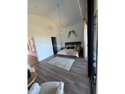 Casa de 4 alcobas en venta en Alto De Las Palmas, Envigado, 2000 m² · foto 8 de 10