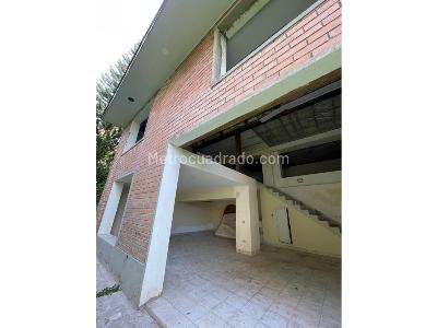 Casa en venta en Las Palmas, Medellín · foto 5 de 9