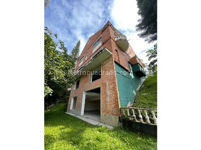 Casa en venta en Las Palmas, Medellín · foto 8 de 9