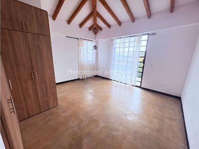 Casa de 3 alcobas en venta en Autopista Med Bog, Rionegro, 350 m² · foto 8 de 20