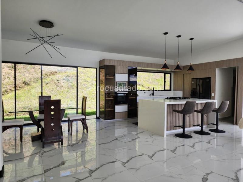 Casa en Arriendo, Ojo De Agua, Rionegro - 3