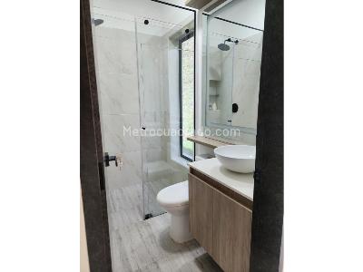 Casa de 3 alcobas en arriendo en Ojo De Agua, Rionegro, 350 m² · foto 16 de 20