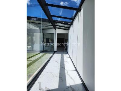 Casa de 3 alcobas en arriendo en Ojo De Agua, Rionegro, 350 m² · foto 19 de 20