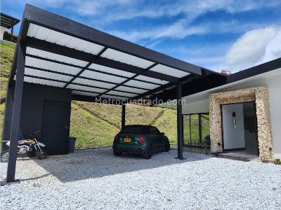 Casa de 3 alcobas en arriendo en Ojo De Agua, Rionegro, 350 m² · foto 20 de 20