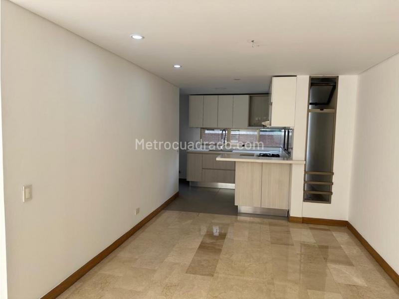 Apartamento de 2 Alcobas en Venta en El Poblado (125 m²) con 2 Parqueaderos - 7