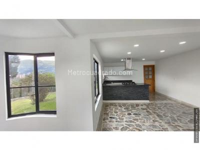 Casa en arriendo en Envigado, Envigado · foto 3 de 20