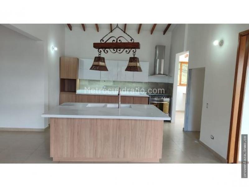 Casa en Arriendo, Envigado, Envigado - 4