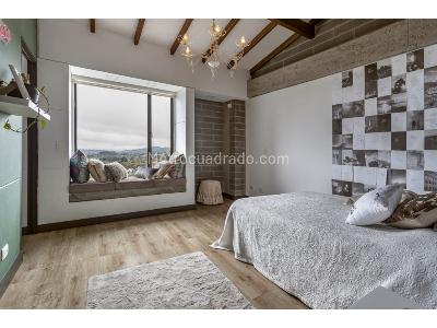 Casa de 3 alcobas en venta en Santa Elena, Medellín · foto 10 de 18