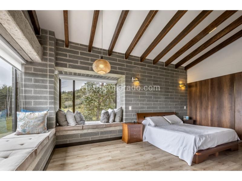 Spacious 3BR Country House in Santa Elena - 9