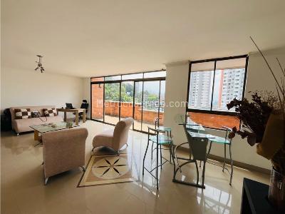 Apartamento en venta en Castropol, Medellín · foto 3 de 19