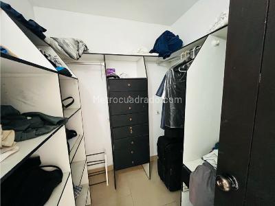 Apartamento en venta en Castropol, Medellín · foto 10 de 19