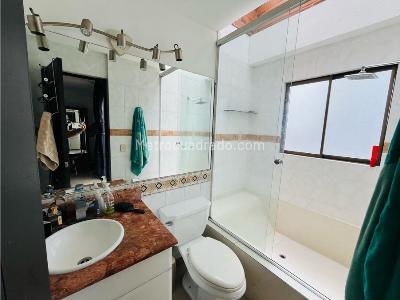 Apartamento en venta en Castropol, Medellín · foto 13 de 19