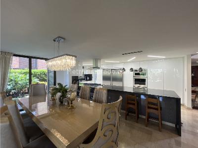 Casa de 4 alcobas en venta en Benedictinos, Envigado, 320 m² · foto 8 de 20