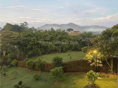 Casa de 4 alcobas en arriendo en Carmen De Viboral, Rionegro · foto 14 de 20