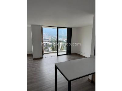 Apartamento en venta en Envigado, Medellín · foto 2 de 20