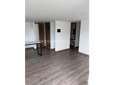 Apartamento en venta en Envigado, Medellín · foto 3 de 20