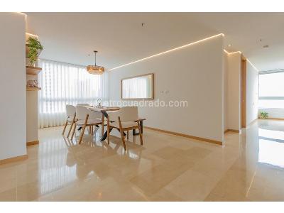 Apartamento de 2 alcobas en arriendo en El Tesoro, Medellín, 205 m² · foto 11 de 20