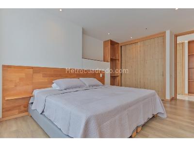 Apartamento de 2 alcobas en arriendo en El Tesoro, Medellín, 205 m² · foto 13 de 20