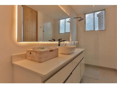 Apartamento de 2 alcobas en arriendo en El Tesoro, Medellín, 205 m² · foto 19 de 20