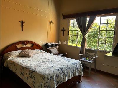 Casa de 5 alcobas en venta en La Ceja, Rionegro, 180 m² · foto 9 de 19