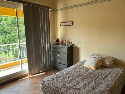 Casa de 5 alcobas en venta en La Ceja, Rionegro, 180 m² · foto 13 de 19