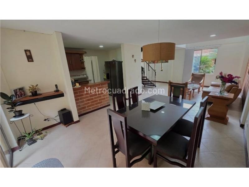 Spacious 4BR House for Rent in Cañaveralejo, Sabaneta - 4