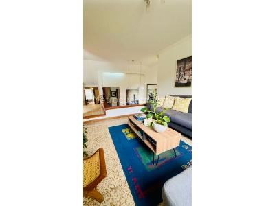 Casa de 3 alcobas en venta en Poblado San Lucas, Medellín, 210 m² · foto 3 de 16