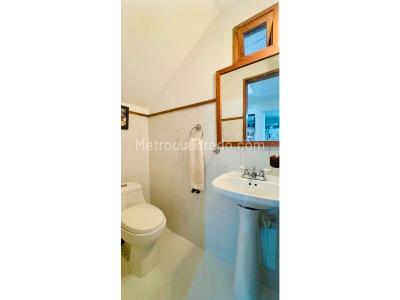 Casa de 3 alcobas en venta en Poblado San Lucas, Medellín, 210 m² · foto 14 de 16