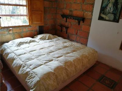 Casa de 2 alcobas en venta en Vereda Pantanillo, Envigado · foto 5 de 17
