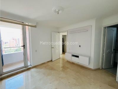 Apartamento de 4 alcobas en venta en Laureles, Medellín, 160 m² · foto 16 de 20