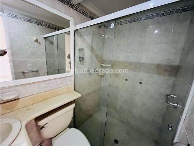 Apartamento de 4 alcobas en venta en Laureles, Medellín, 160 m² · foto 17 de 20