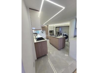 Apartamento en venta en El Poblado, Medellín · foto 5 de 20