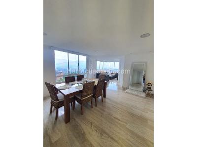Apartamento en venta en El Poblado, Medellín · foto 9 de 20