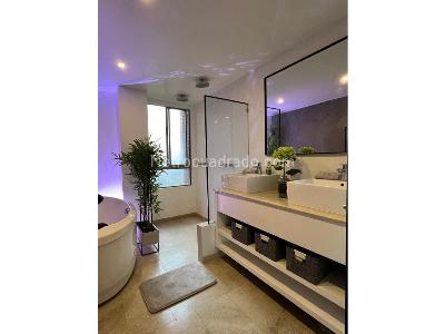 Apartamento de 3 alcobas en venta en El Poblado, Medellín, 243 m² · foto 15 de 20