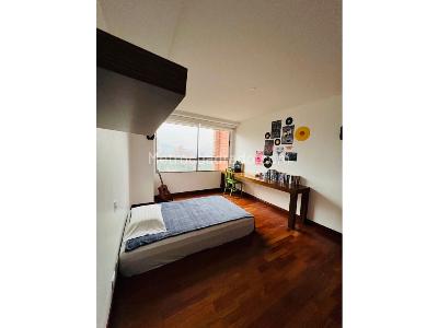 Apartamento de 3 alcobas en venta en El Poblado, Medellín, 243 m² · foto 17 de 20